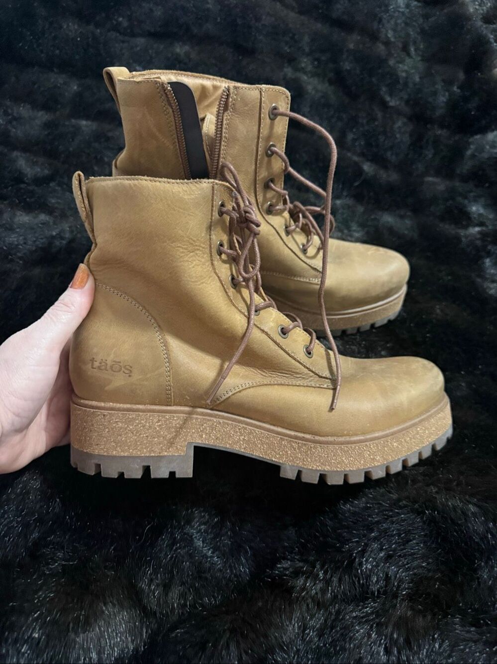 Taos Main Street Boots Womens 9 Lace Up Zip Combat Ankle Boot Brown Leather